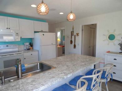 Anna Maria Island Holmes Beach Home 7946